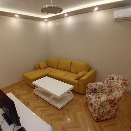 Apartments Mellon Podgorica Buitenkant foto